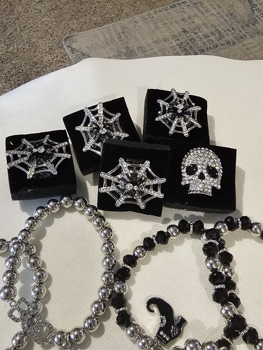 Halloween Kids Bracelet & Charm Set - Orange, Black, White - Picture 4 of 6